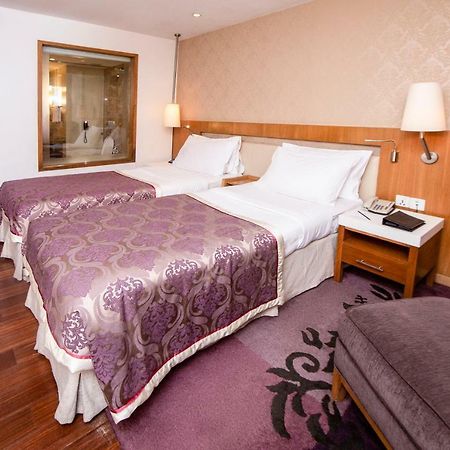 Hotel Bawa International Mumbai Luaran gambar