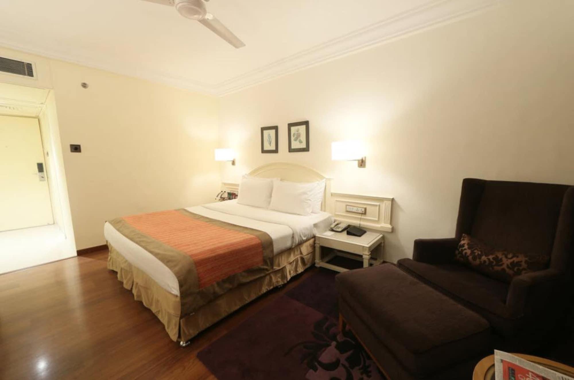Hotel Bawa International Mumbai Luaran gambar