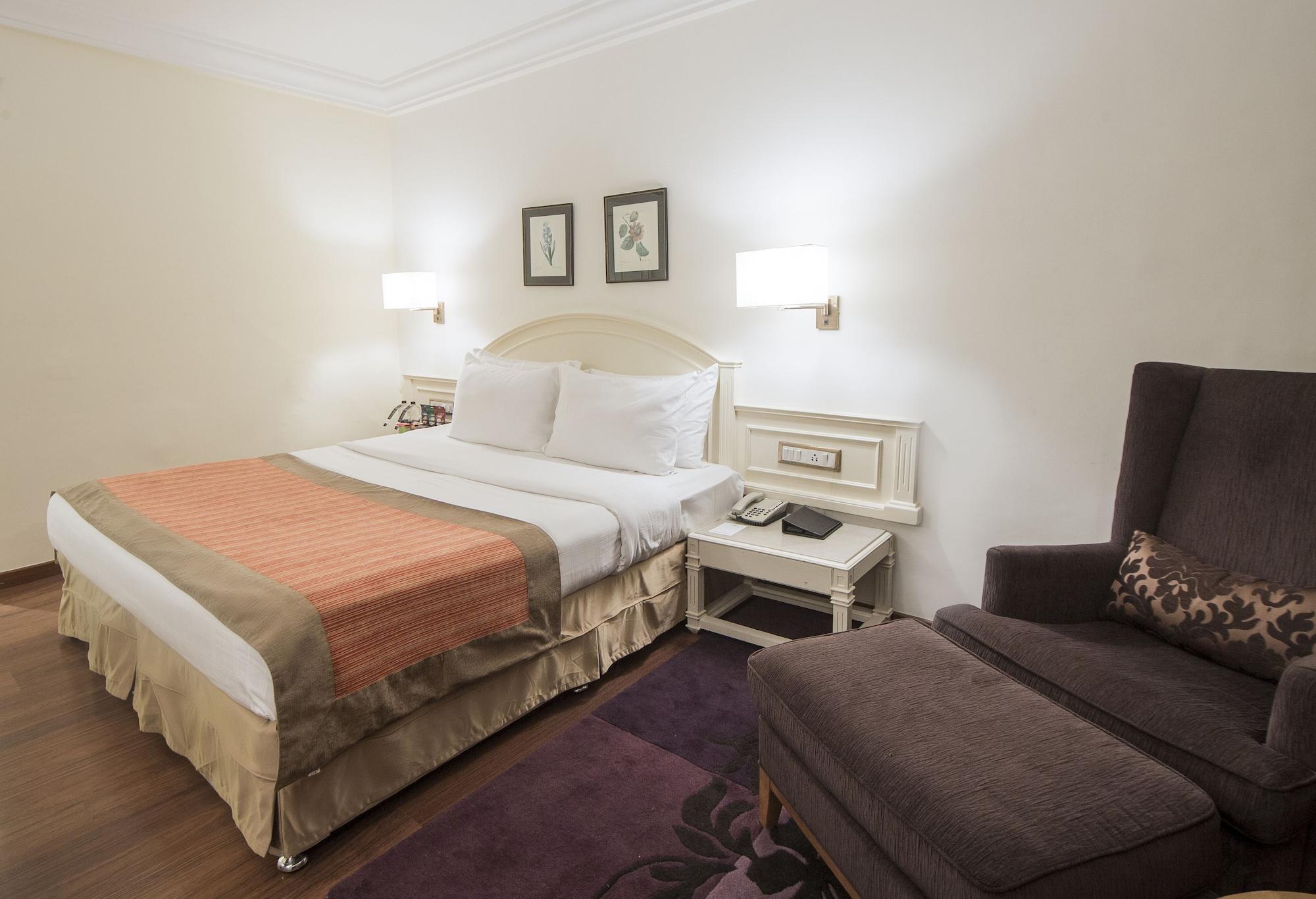 Hotel Bawa International Mumbai Luaran gambar