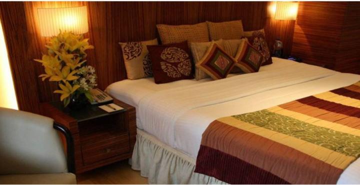Hotel Bawa International Mumbai Luaran gambar